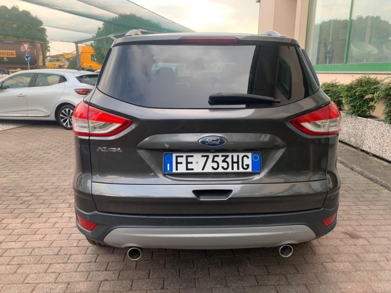 Ford Kuga 2.0 TDCI 150 CV S&S 4WD Powershift Titanium Business