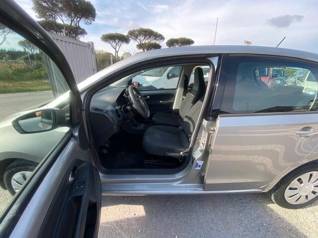 Volkswagen up! 1.0 5p. move up!