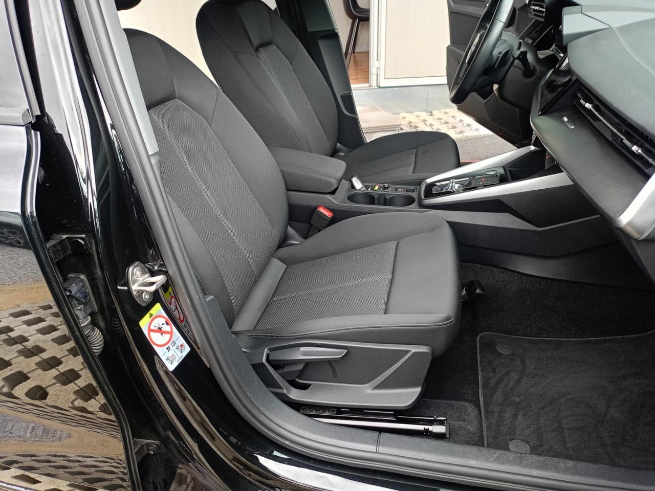 Audi A3 SPB 30 TDI Business Advanced