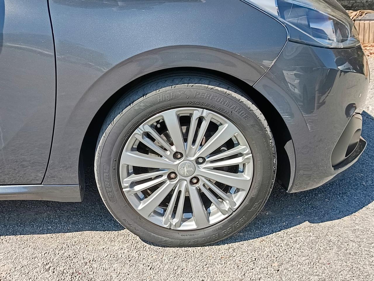 Peugeot 208 2016 - 1.6BlueHDi LB AUTOMOBILI