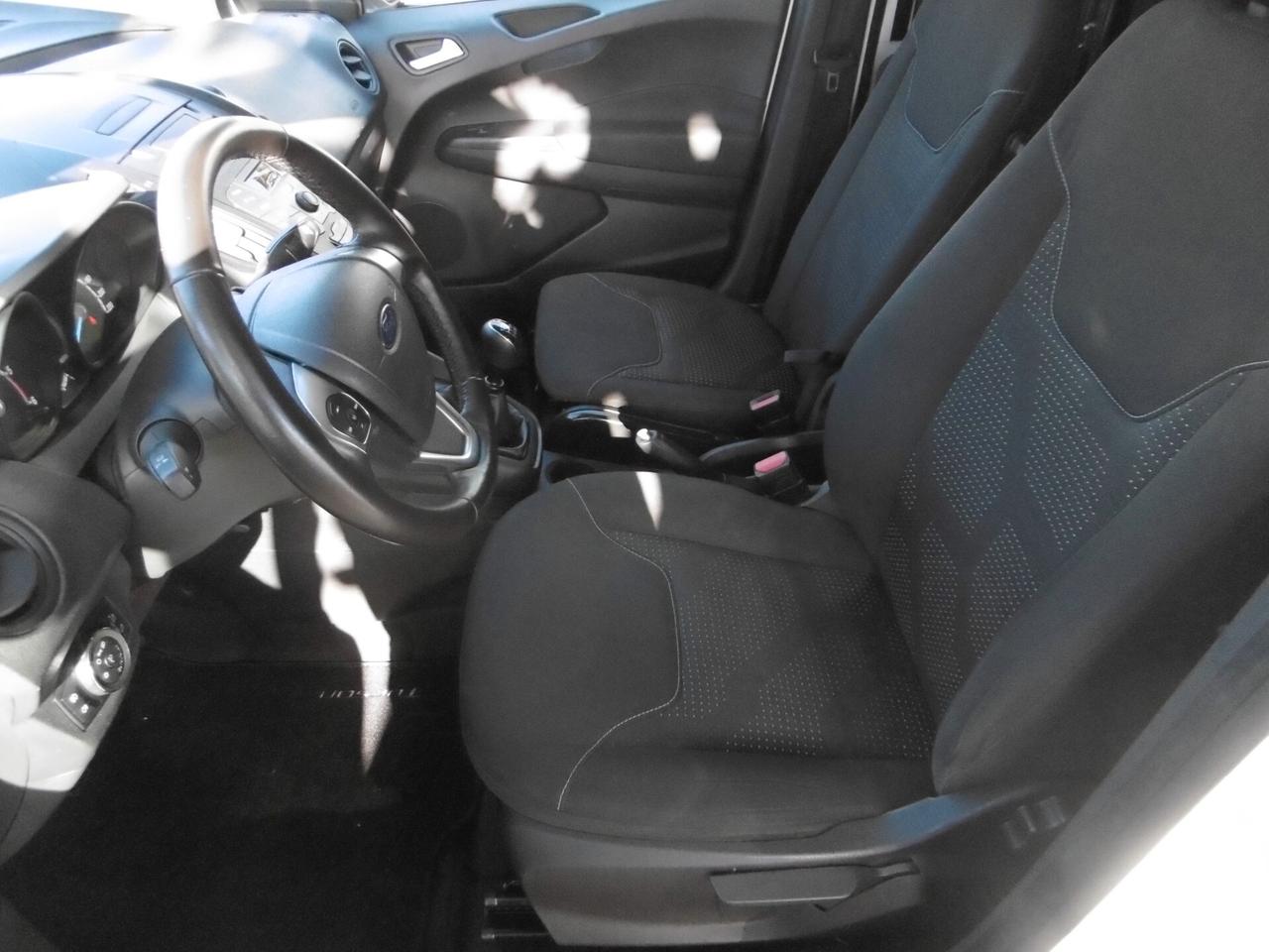 Ford TRANSIT COURIER 1.5 Tdci > 25000 Km