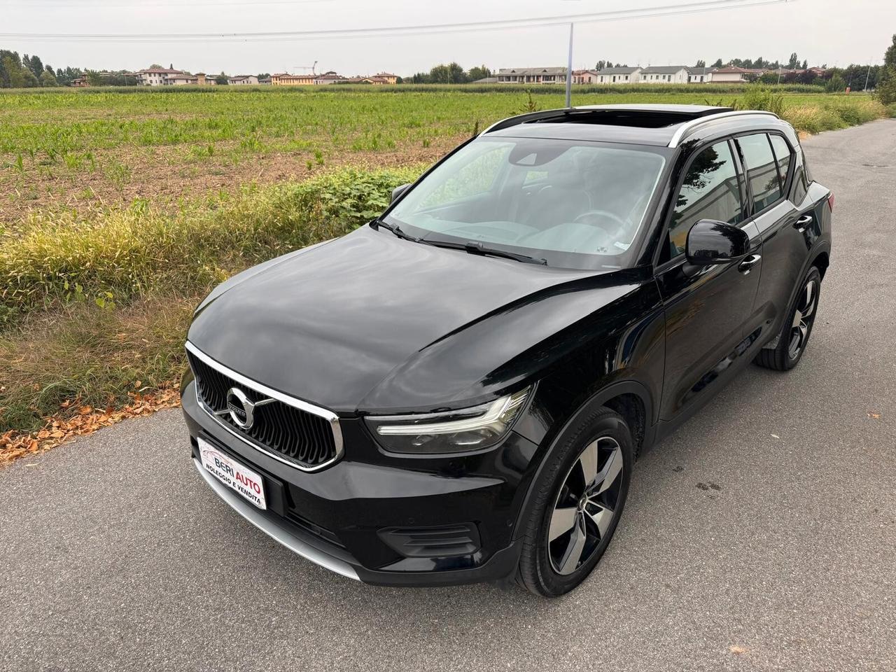 Volvo XC40 D4 Geartronic R-design (4x4) trazione integrale