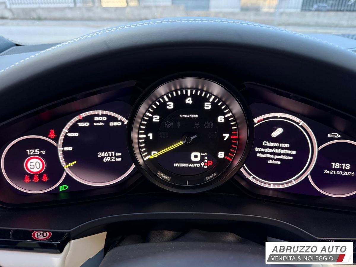 PORSCHE Cayenne 3.0 V6 E-Hybrid