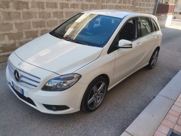 MERCEDES-BENZ B 160 EXECUTIVE – SOSPENSIONE NUOVA – € 8.600