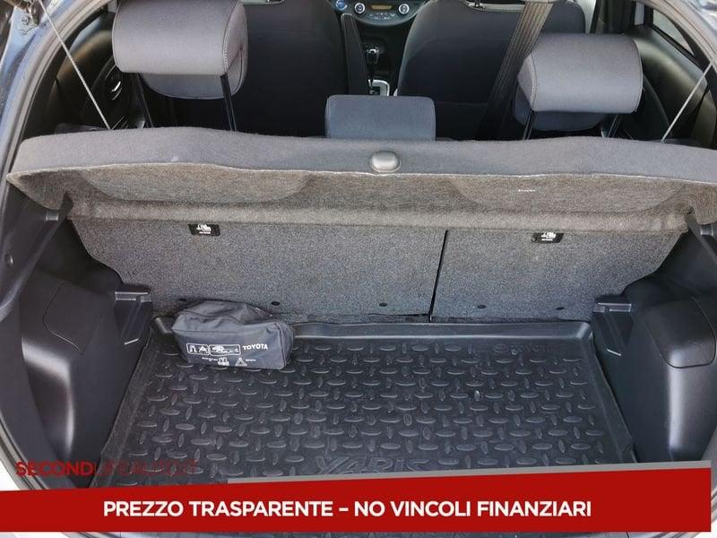 Toyota Yaris 5p 1.5h Trend Grey Edition my18