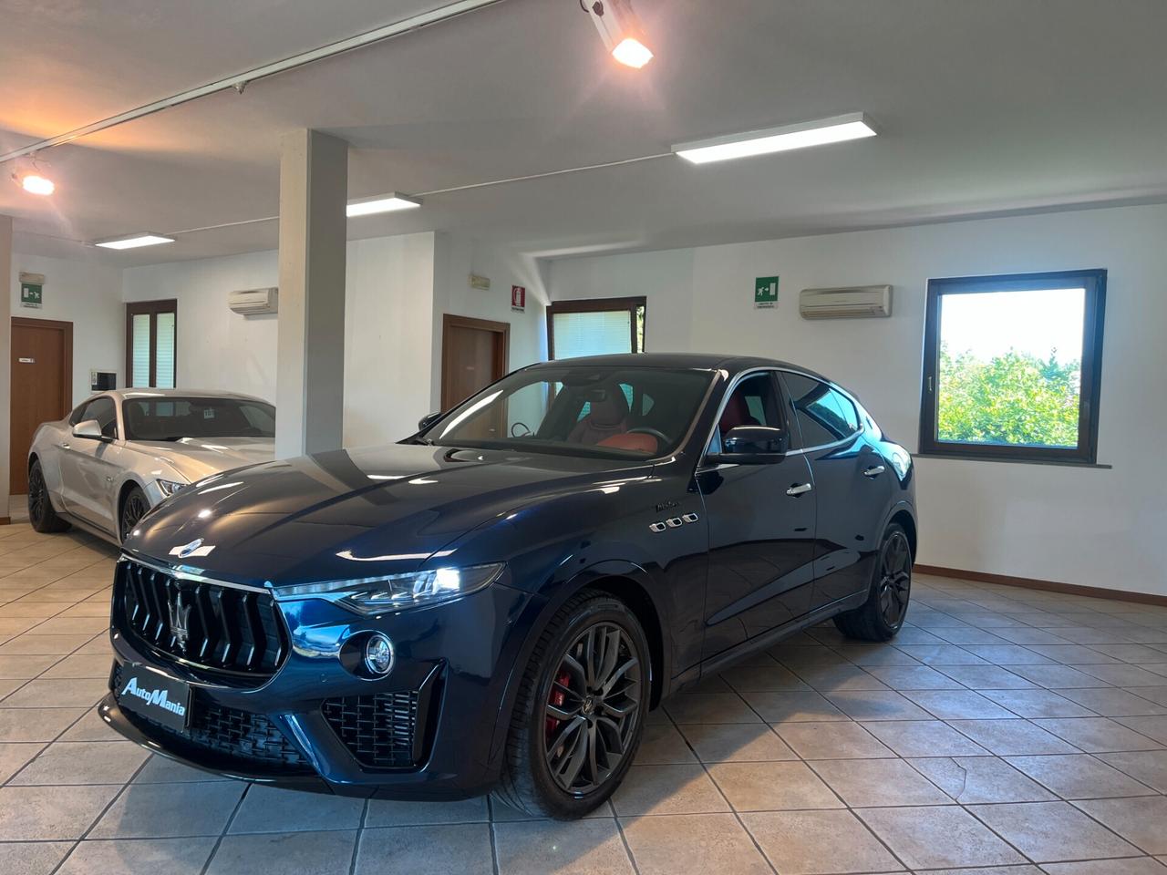 Maserati Levante V6 430 CV AWD Modena S BLU NOBILE