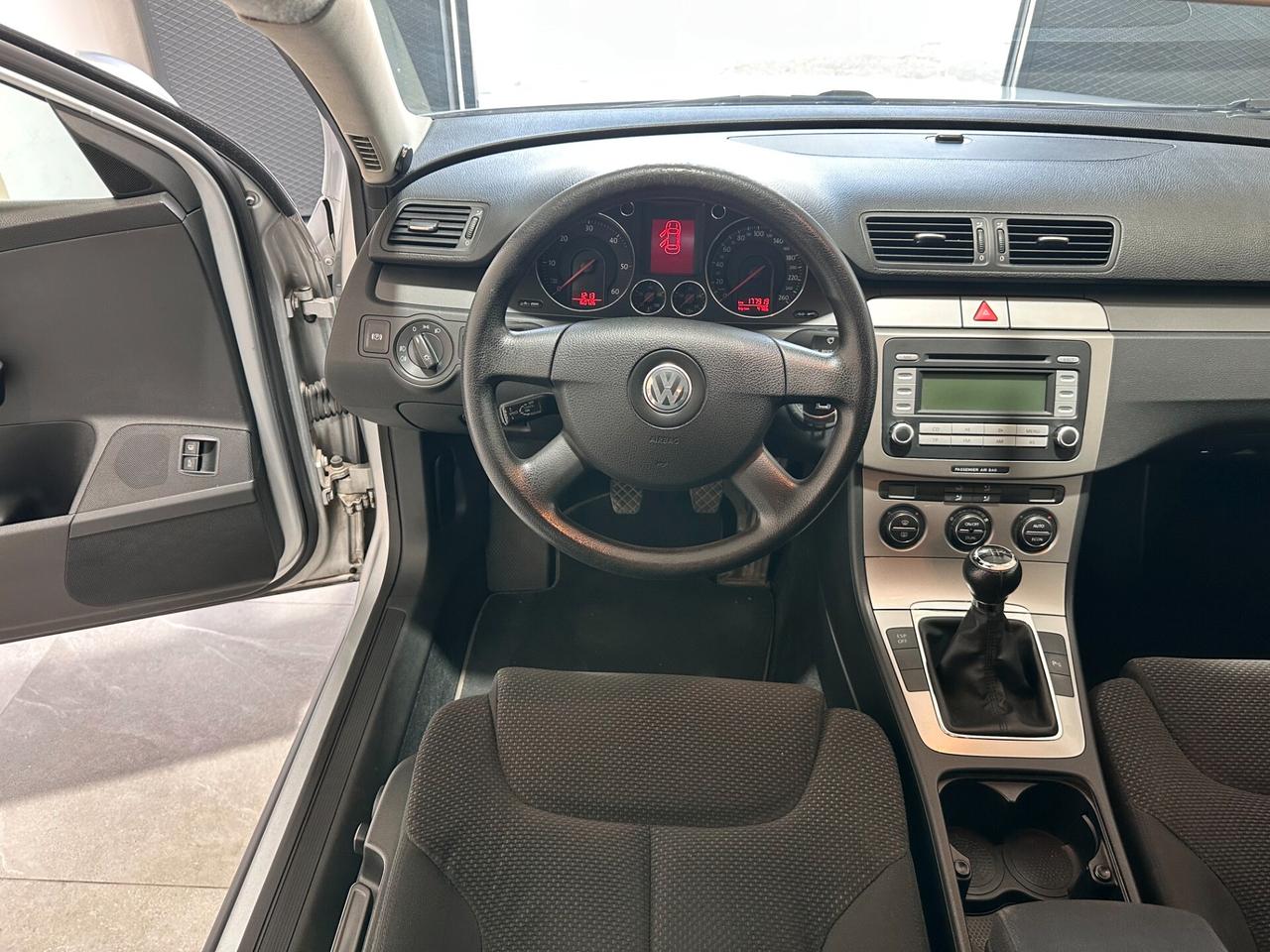 Volkswagen Passat 2.0 TDI 140cv UNICO PROP - NUOVA - DA VETRINA!!!!