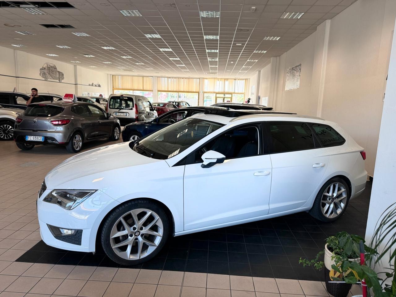 Seat Leon 2.0 TDI 150 CV 5p. Start/Stop FR GANCIO TRAINO