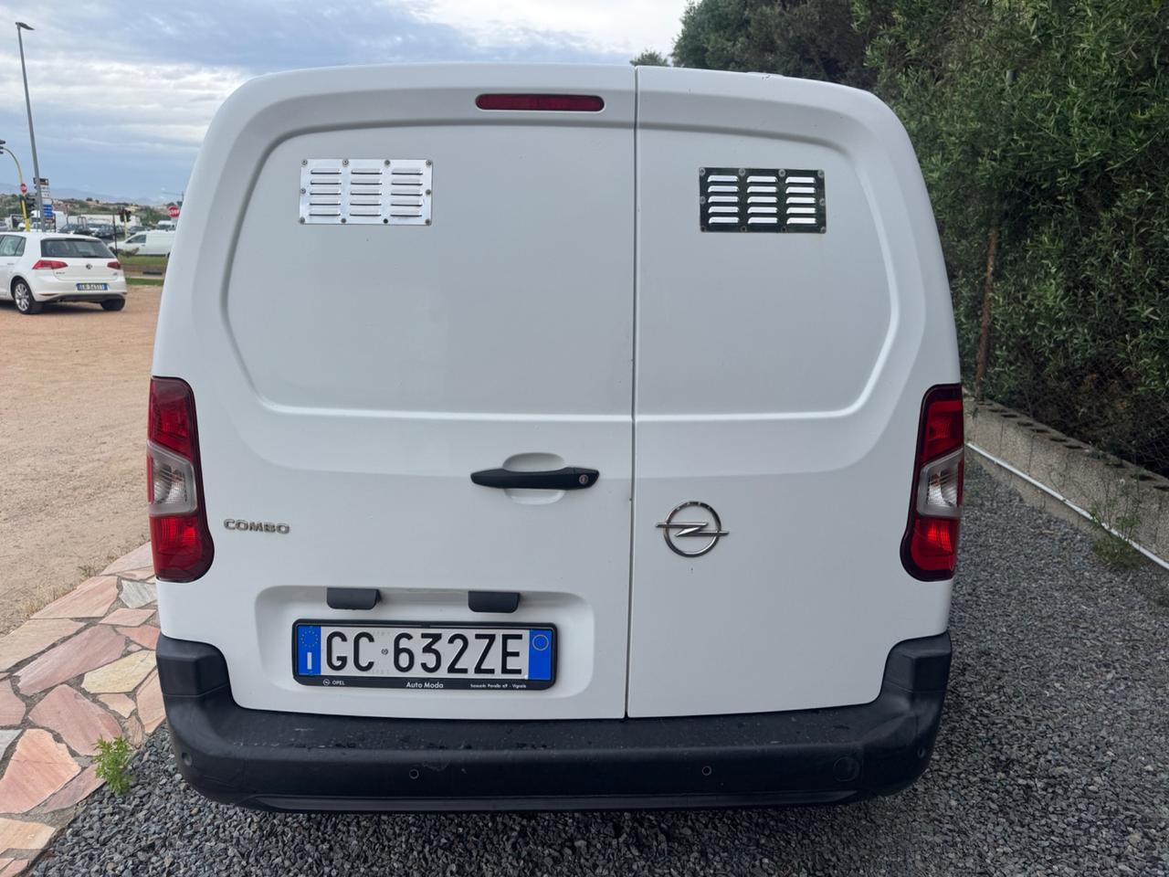 Opel Combo Cargo 1.5 Diesel 100CV S&S PC EDITION