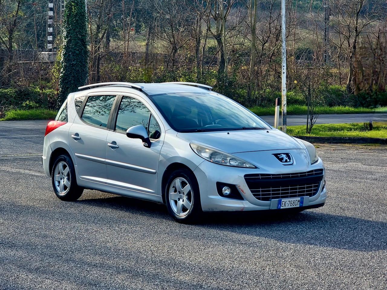 Peugeot 207 1.4 8V 75CV SW SPECIAL EDITION 2011-E5 NEO