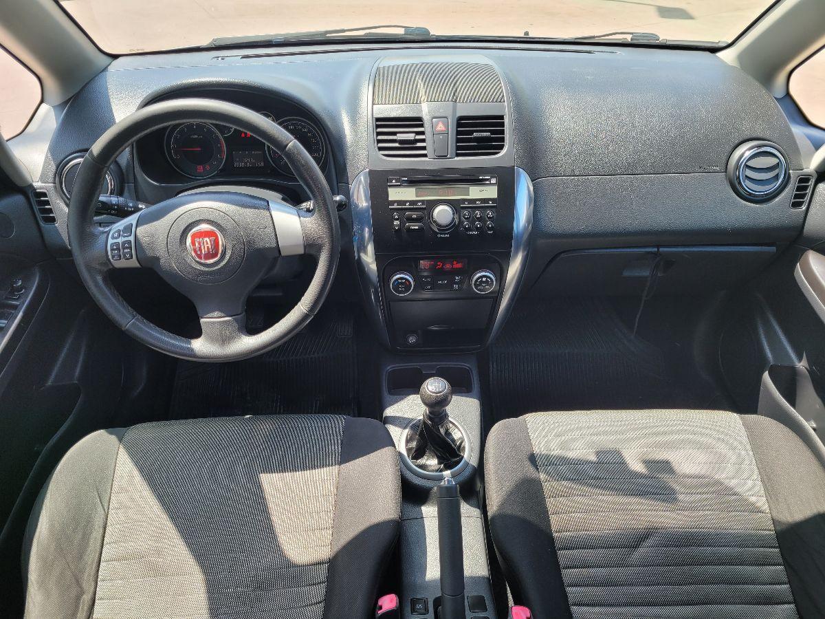 FIAT - Sedici - 1.6 4x2 Emotion