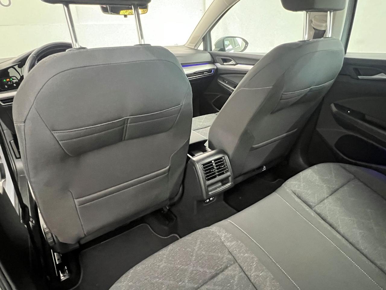 VOLKSWAGEN Golf VIII 2020 Golf 1.0 etsi evo Life 110cv dsg
