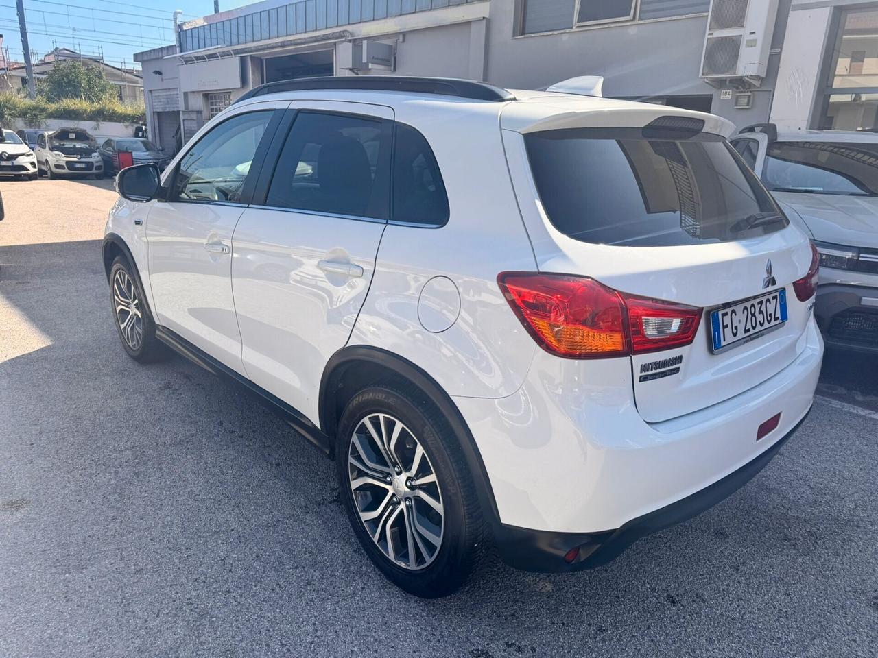 MITSUBISHI ASX 1,6 D 114 CV 4X4 INSTYLE PANORAMIC MAN 5P