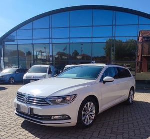 VOLKSWAGEN Passat Variant 2.0 TDI DSG Business BlueMotion Tech