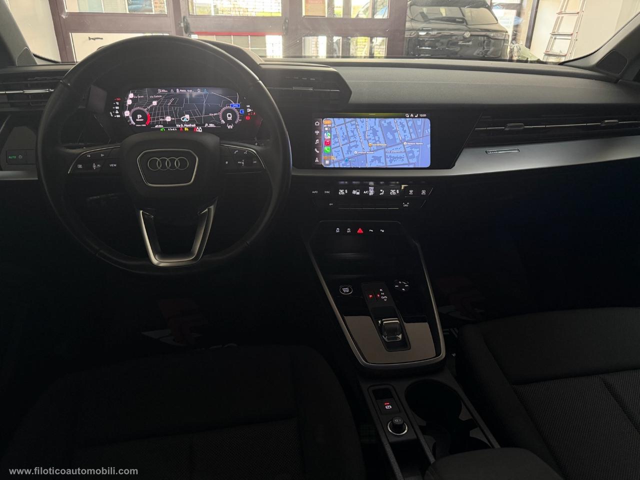 AUDI A3 Sedan 30 TDI S tronic Business COCKPIT - NAVI - RUOTINO