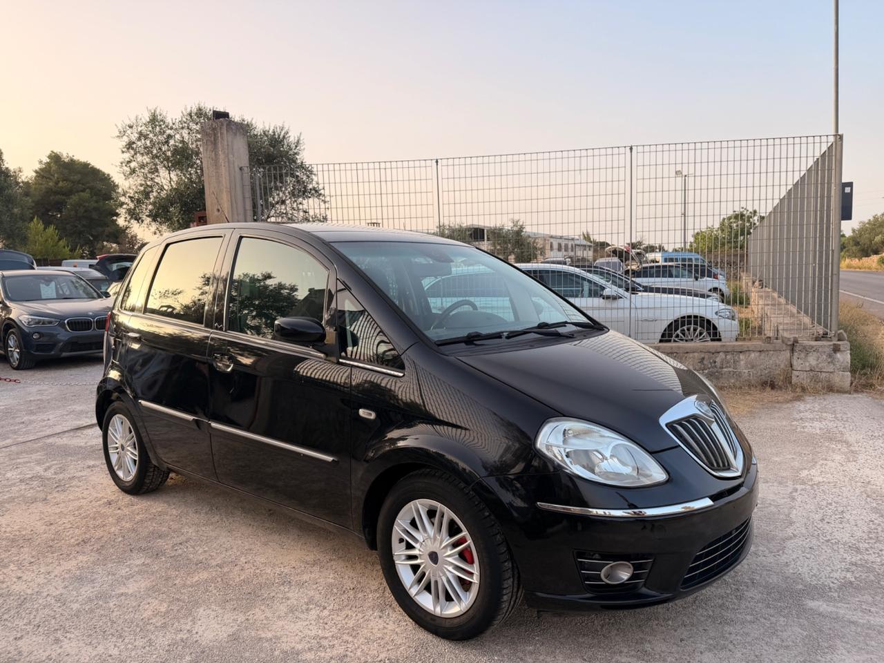 Lancia MUSA 1.4 Platino Plus-2009 TETTO/15"