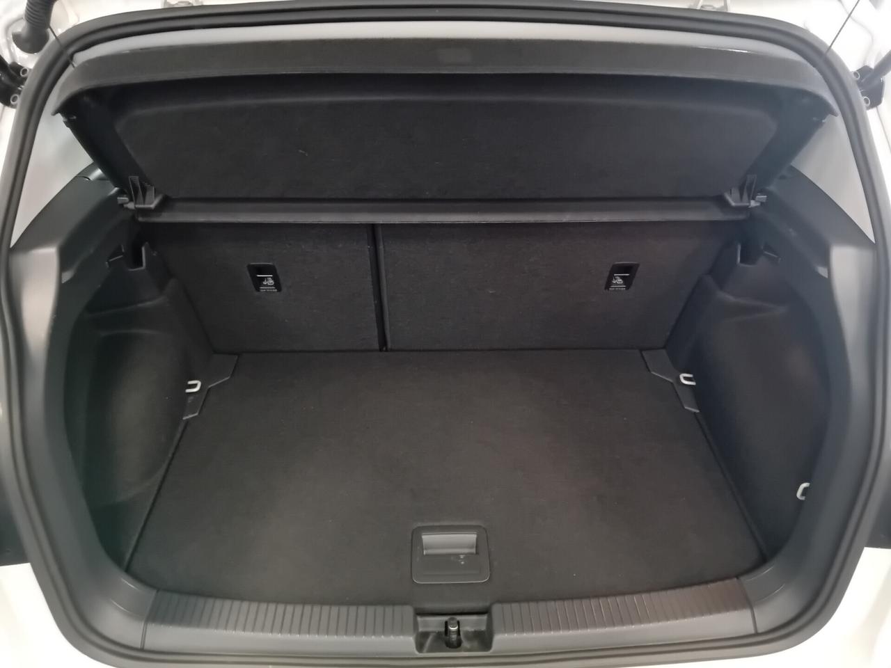 Volkswagen T-Cross 1.0 TSI Life