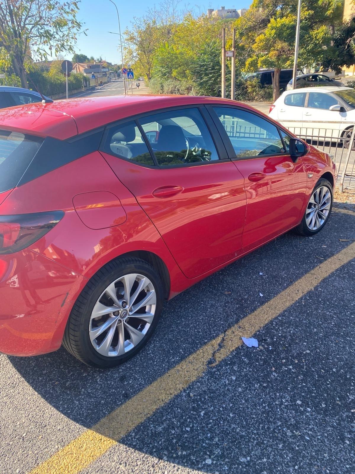 Opel Astra 1.4 100CV Sports Tourer Cosmo