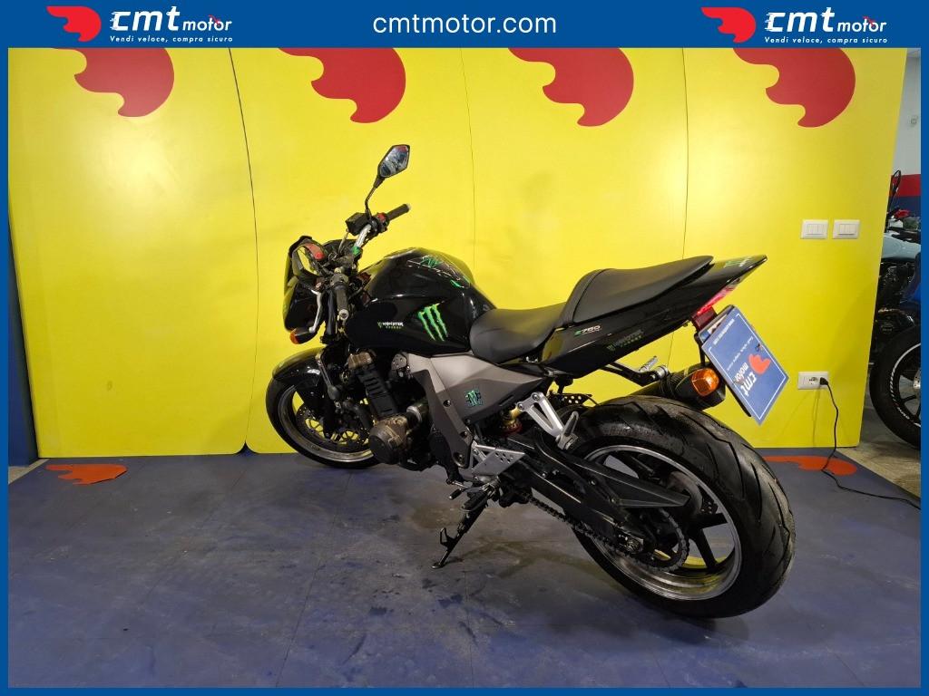 Kawasaki Z 750 - 2005
