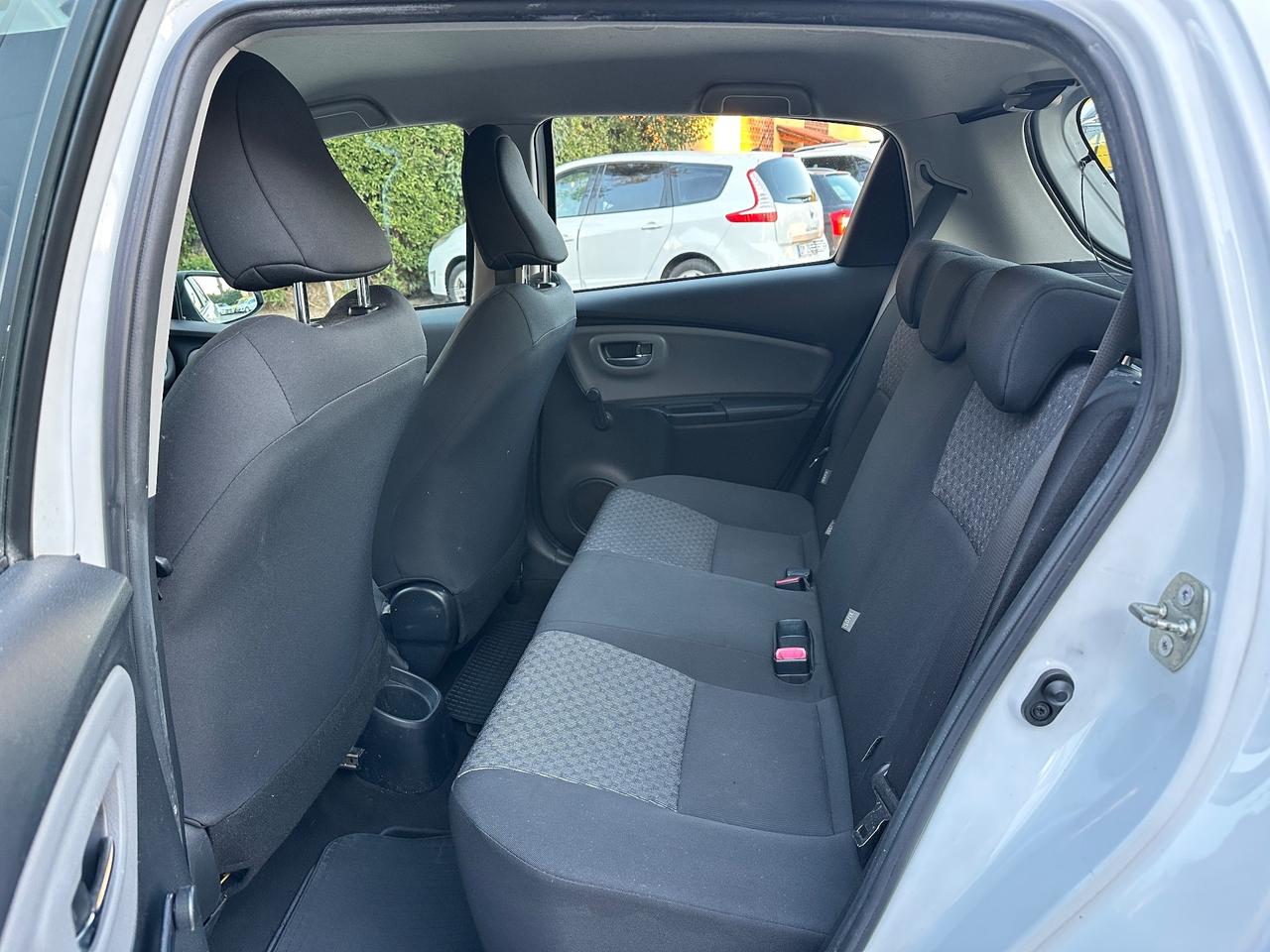 Toyota Yaris 1.0 5 porte Lounge solo 120mila km