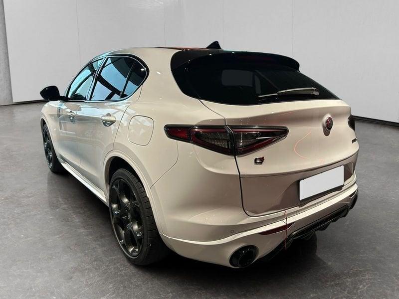 Alfa Romeo Stelvio 2.2 t Tributo Italiano Q4 210cv auto