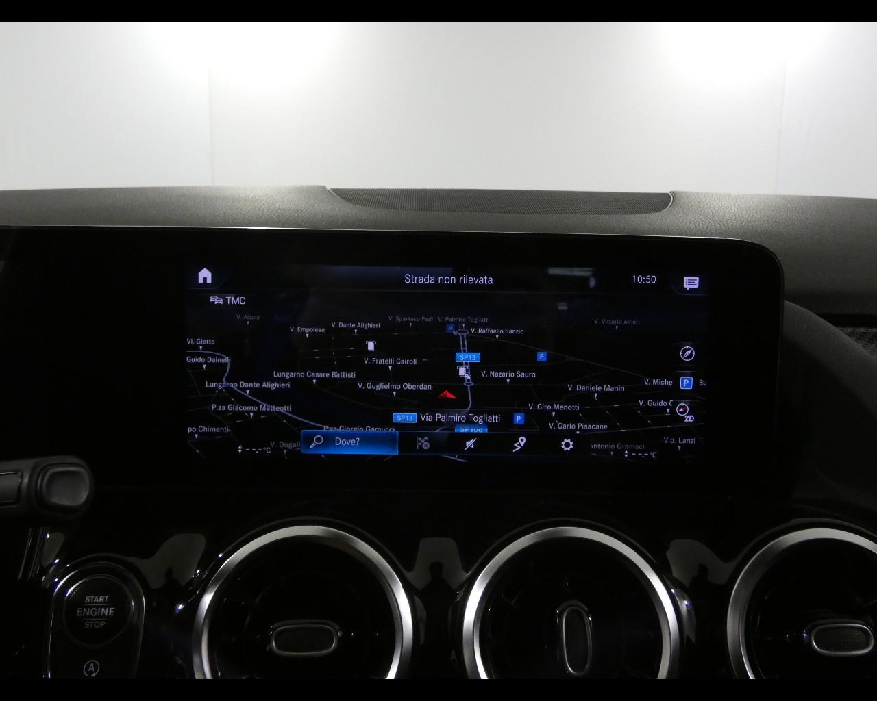 Mercedes-Benz GLA (H247) - GLA 200 d Automatic Premium