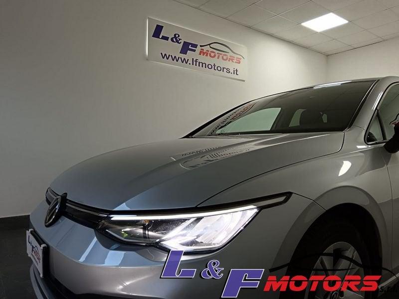 Volkswagen Golf 8 2.0 TDI R-Line DSG