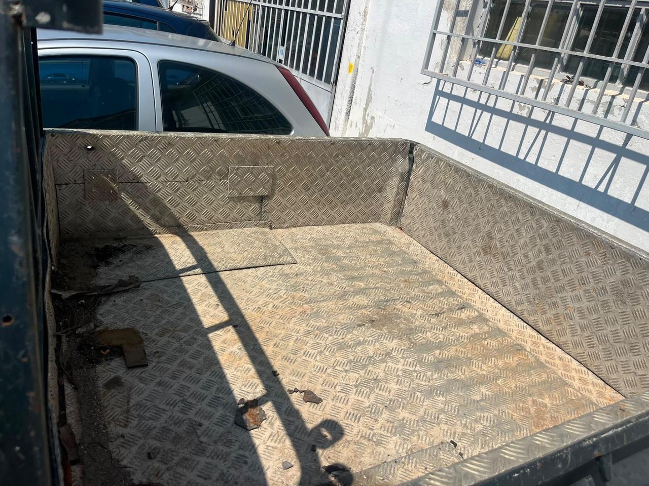 Toyota Hilux 2.4 diesel Pick-up