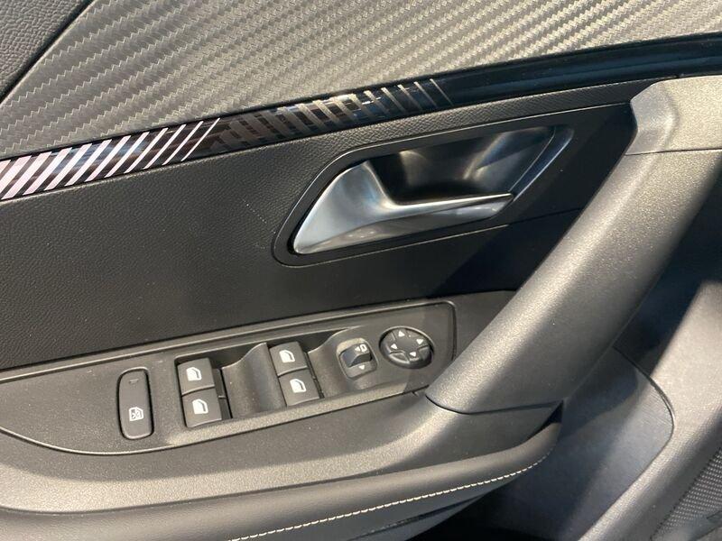Peugeot 2008 2008 Hybrid 136 e-DCS6 Allure