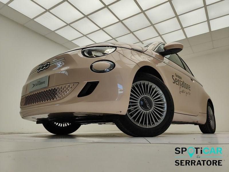 FIAT 500 La Nuova Nuova 3+1 My23 La Nuova - 320 3+1