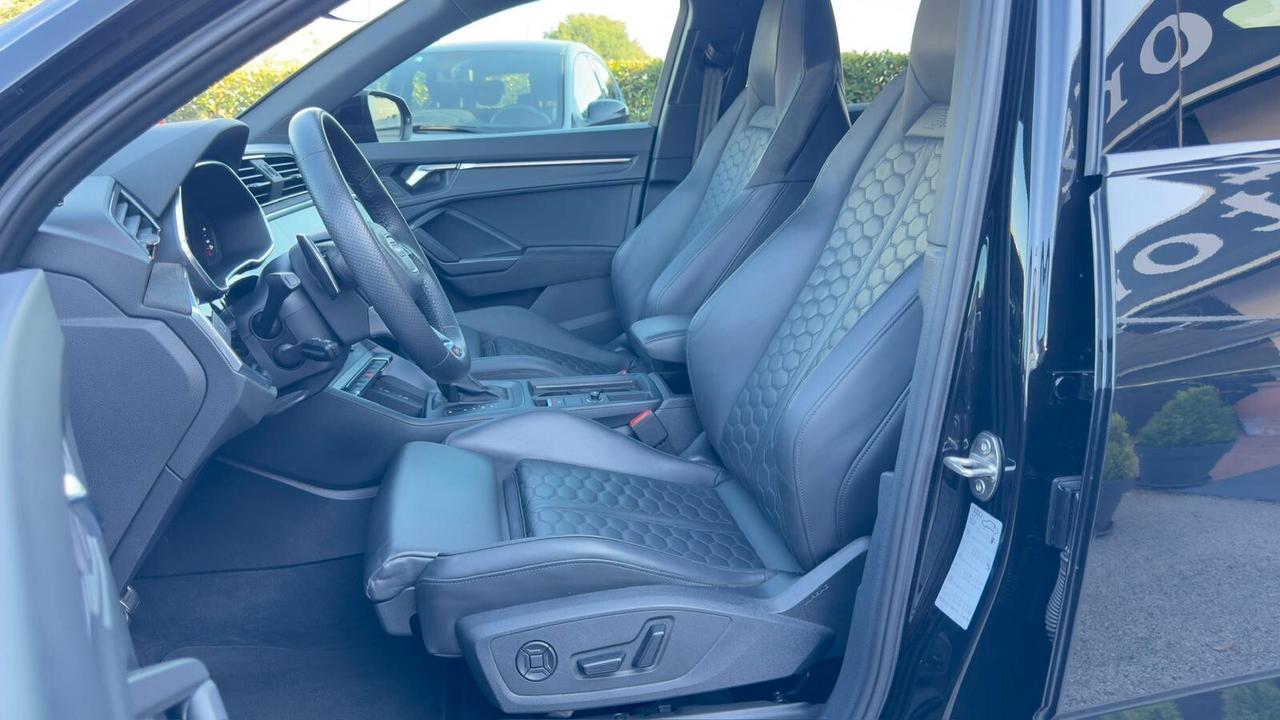 Audi Q3 RS SPB quattro S tronic/PRONTA CONSEGNA/TETTO/MATRIX/TELECAERA/SONOS/PROMO/