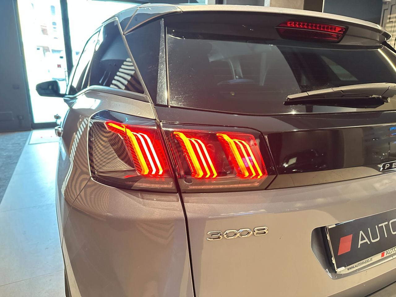 Peugeot 3008 BlueHDi 130 S&S EAT8 Allure Pack