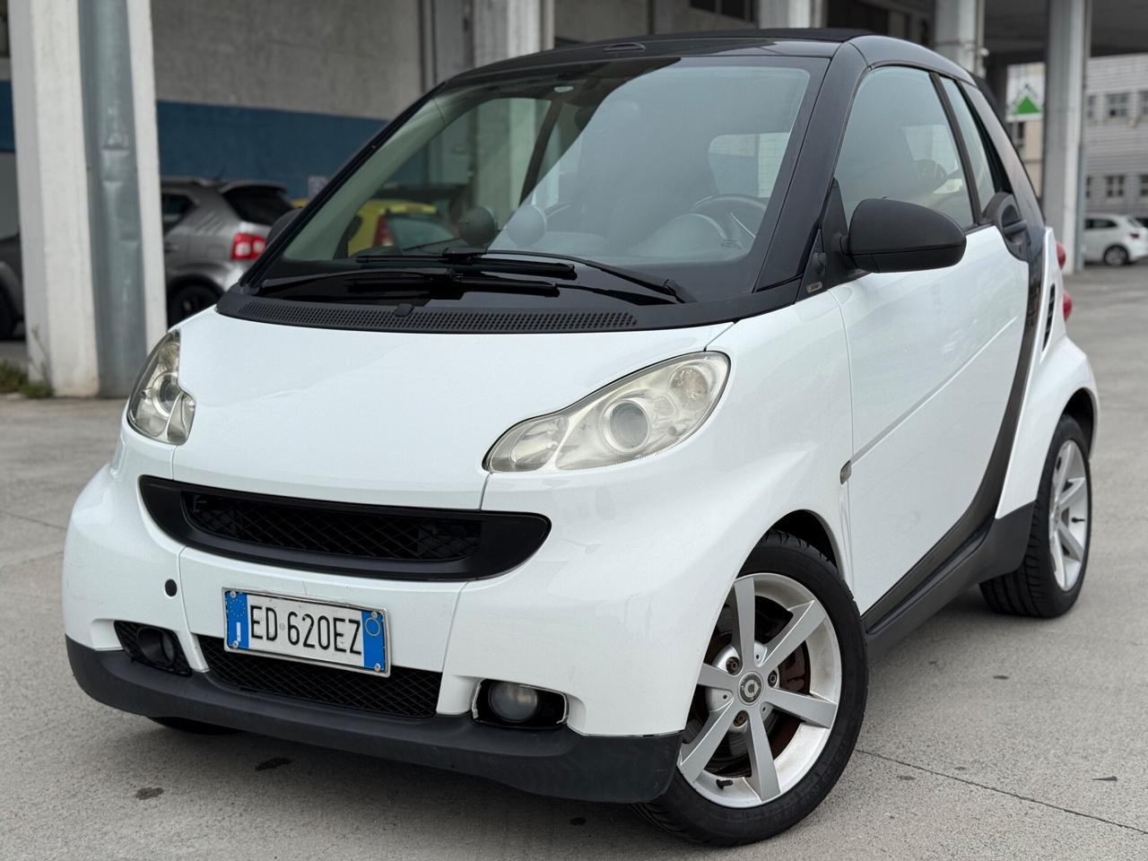 Smart ForTwo 1000 52 kW cabrio passion