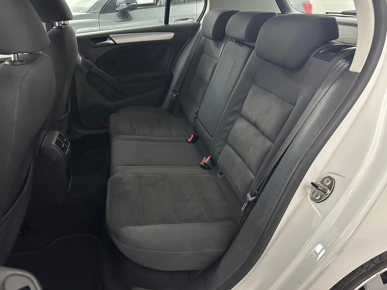 Volkswagen Golf 2.0 TDI 140CV DPF DSG 5p. Highline