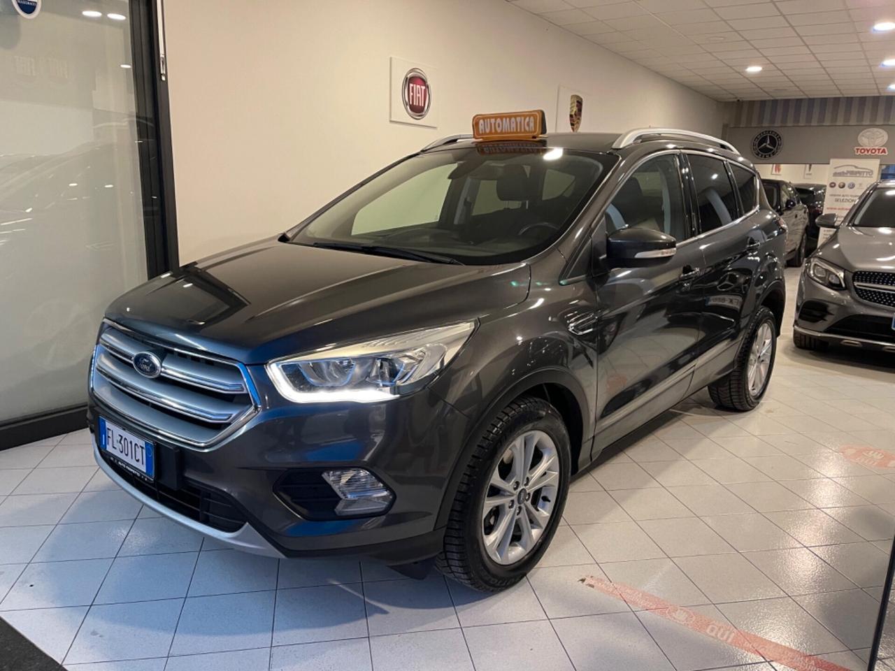 Ford Kuga 1.5 TDCI 120 CV S&S 2WD Powershift Titanium