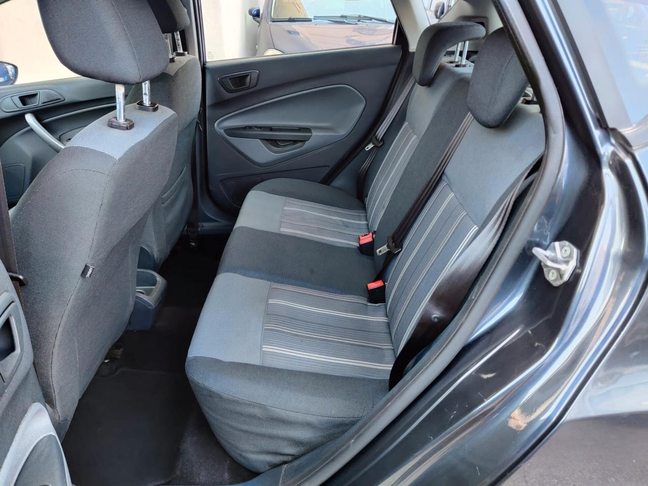 Ford Fiesta 1.4 5 porte Bz.- GPL