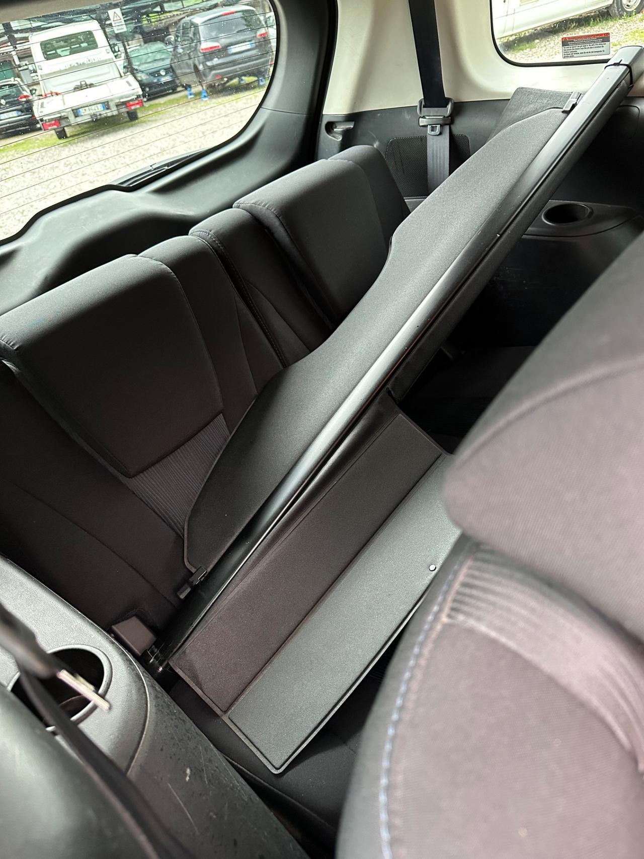 Mazda 5 Mazda5 1.6 MZ-CD 8V 115CV Dynamic Space
