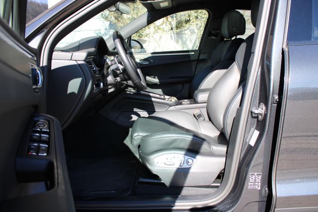 PORSCHE Macan 2.0 TETTO-BOSE-21"-ACC-PASM