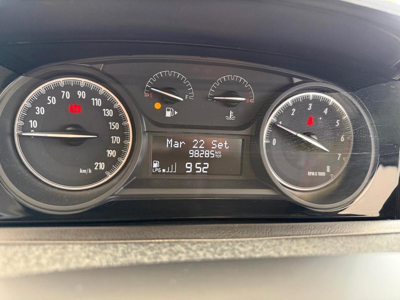 Lancia Ypsilon 1.2 GPL Ecochic Gold 69 CV 5 porte