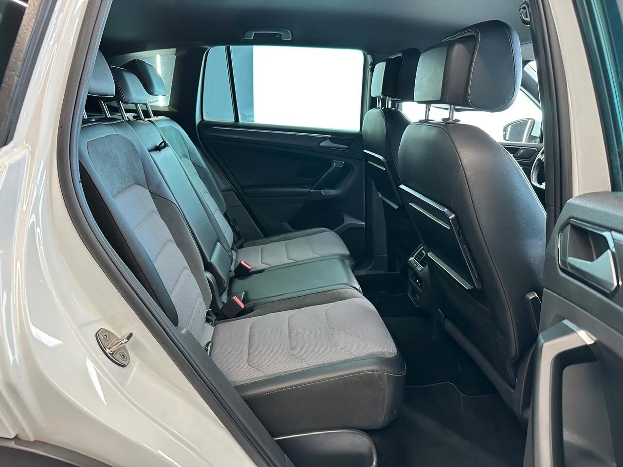 Volkswagen Tiguan 2.0 240CV DSG 4MOTION R-Line 2017