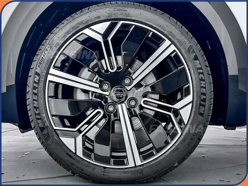 Lancia Ypsilon Ypsilon Hybrid e-DCT LX