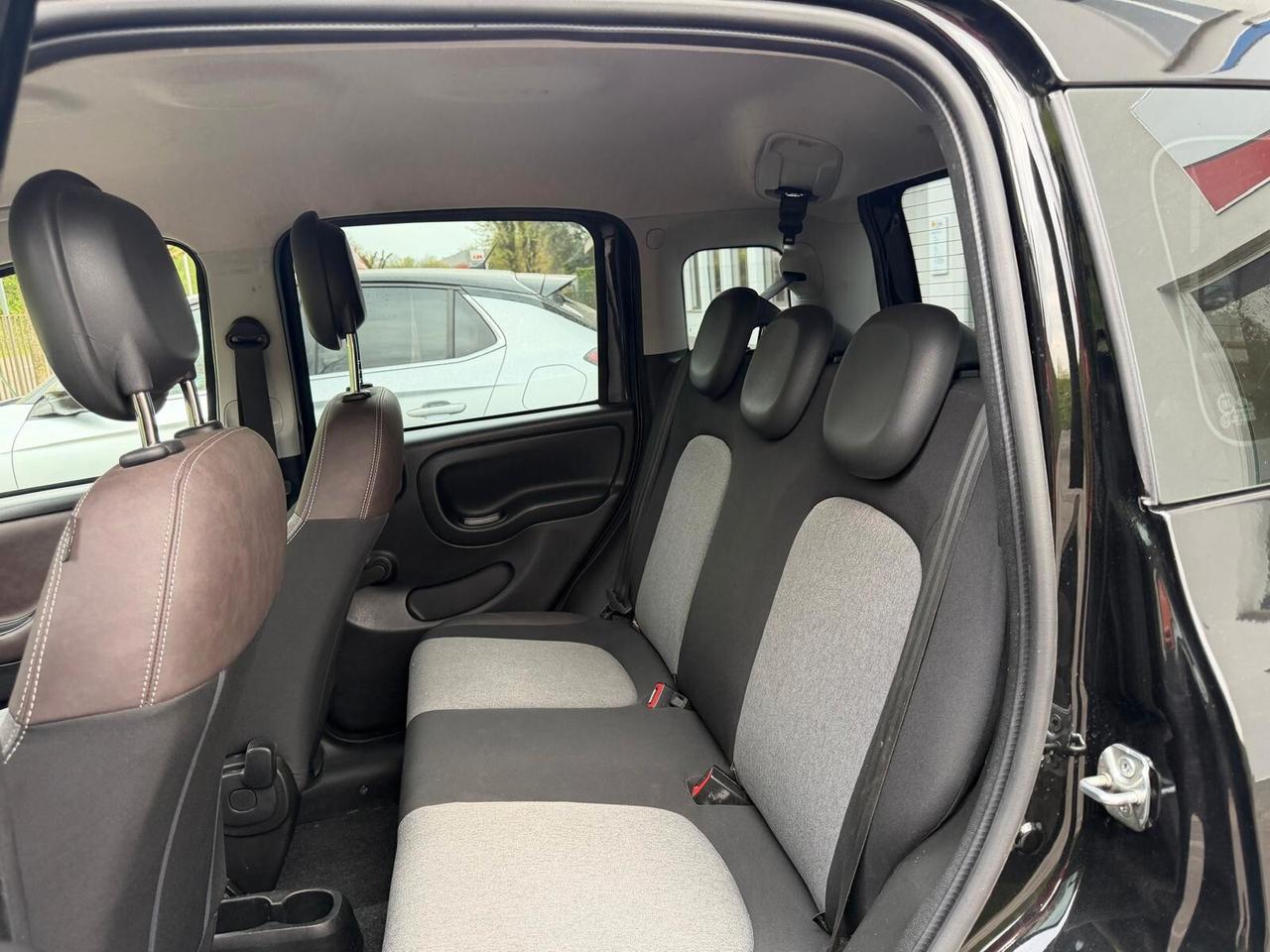 Fiat Panda Cross 1.0 FireFly S&S Hybrid SENZA VINCOLI