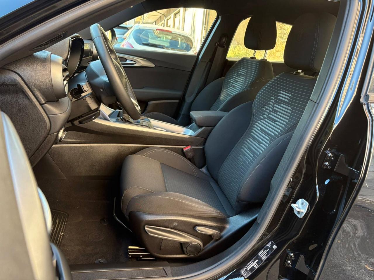 Alfa Romeo Tonale 1.6 Sprint 130cv - 2023