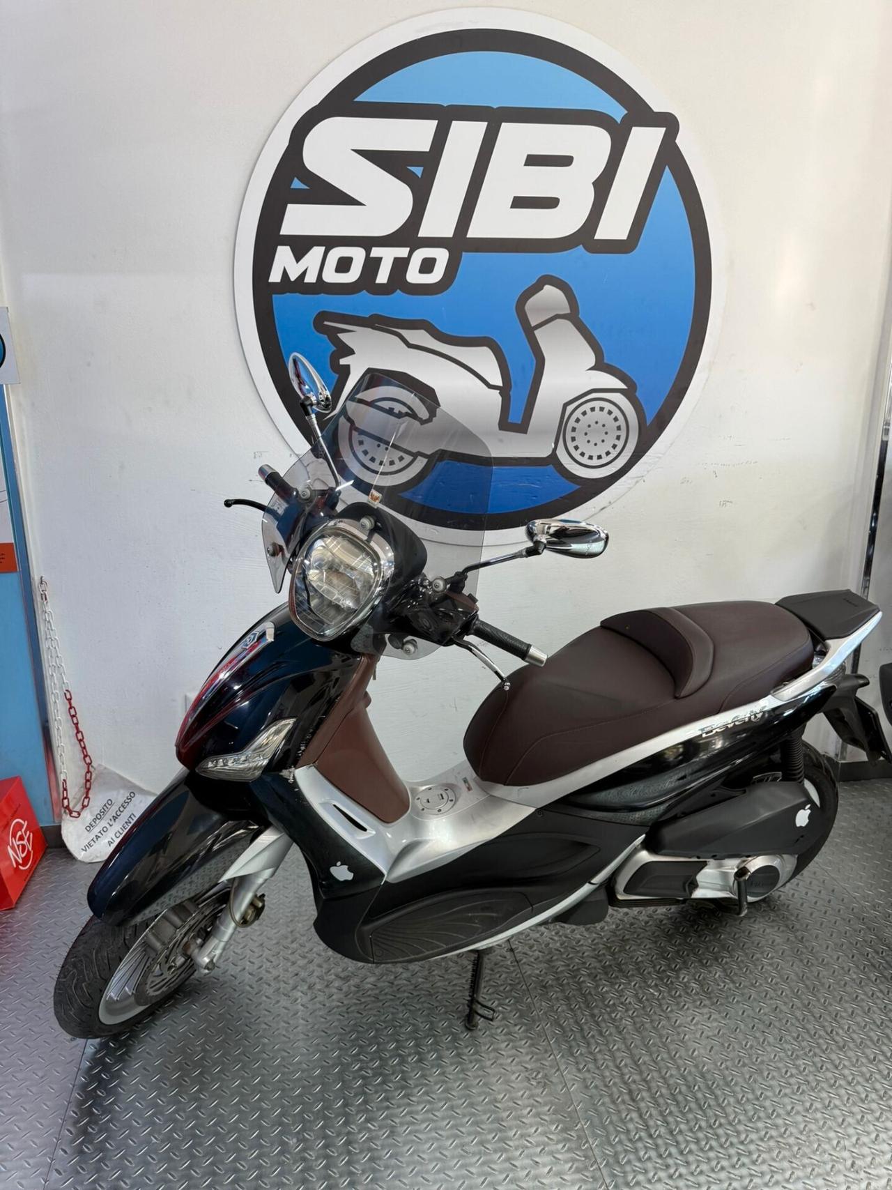 Piaggio Beverly 300