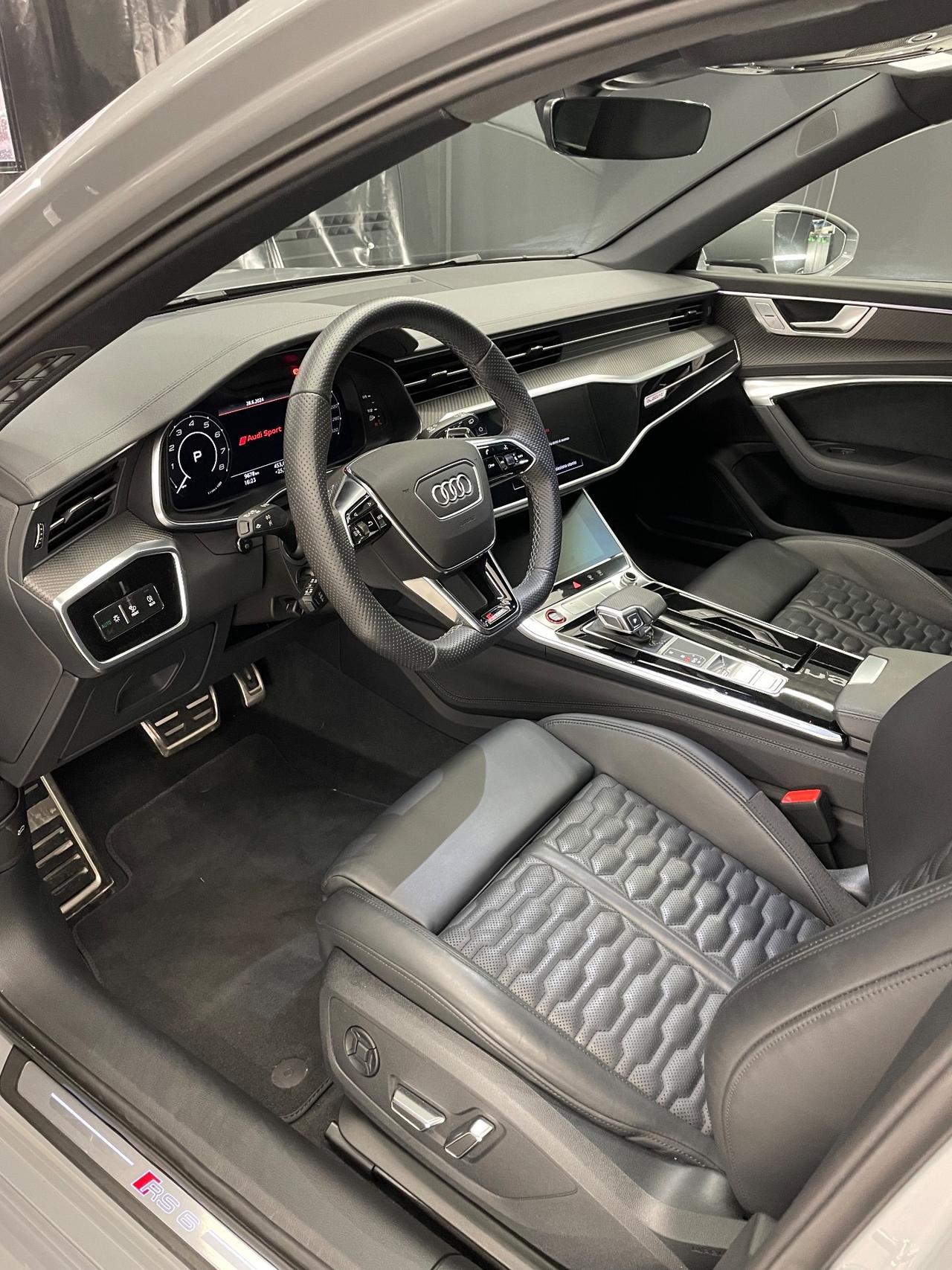 Audi A6 RS 6 Avant 4.0 TFSI V8 quattro tiptronic