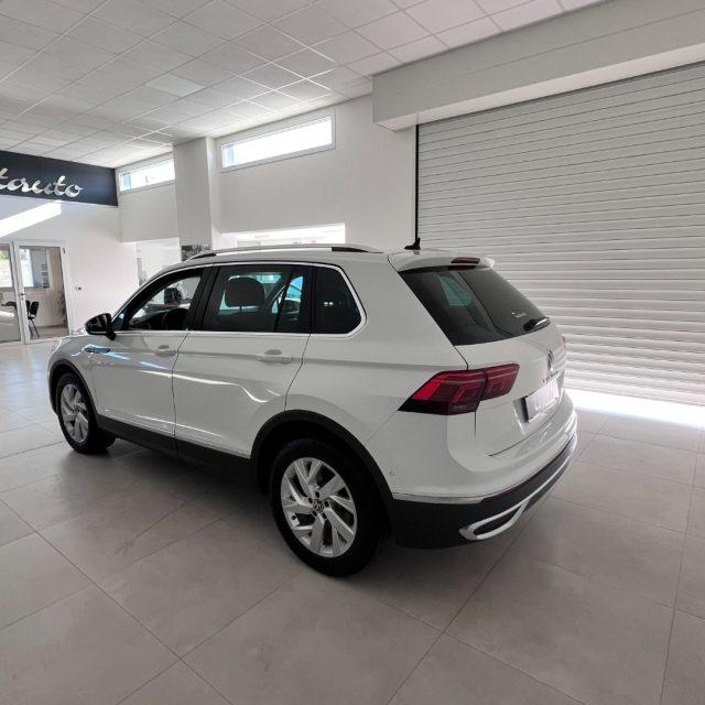 VOLKSWAGEN Tiguan 2.0 TDI 150 CV SCR DSG Elegance