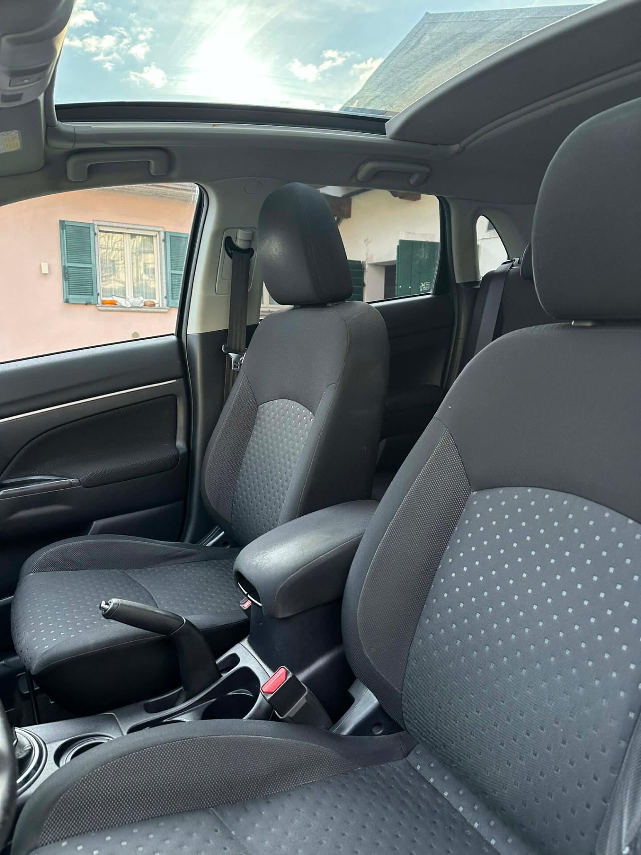 Mitsubishi ASX 1.8 DI-D TETTO INTENSE KMCERT GARANZ UNICOPR