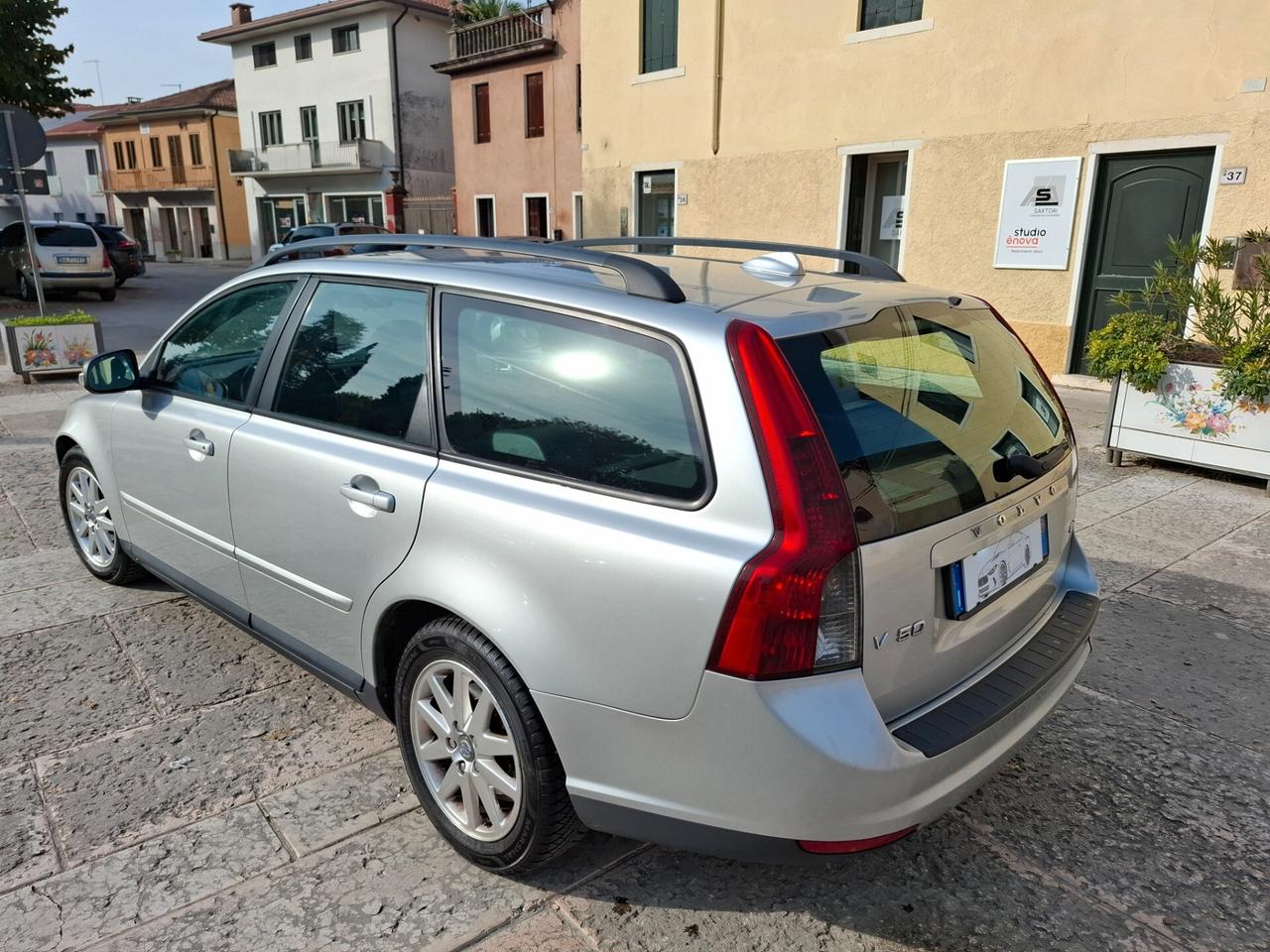 Volvo V50 2.0 D 136cv 6 Marce Momentum