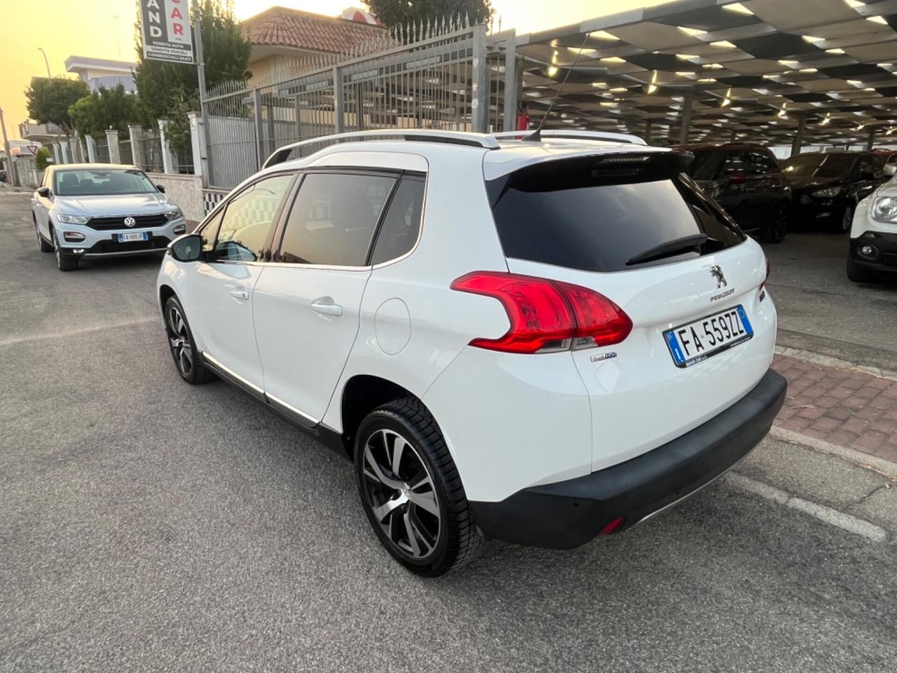 Peugeot 2008 BlueHDi Allure Unipro 2015