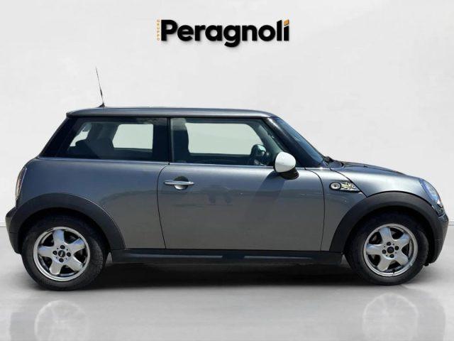MINI One 1.4 16V One (55kW)